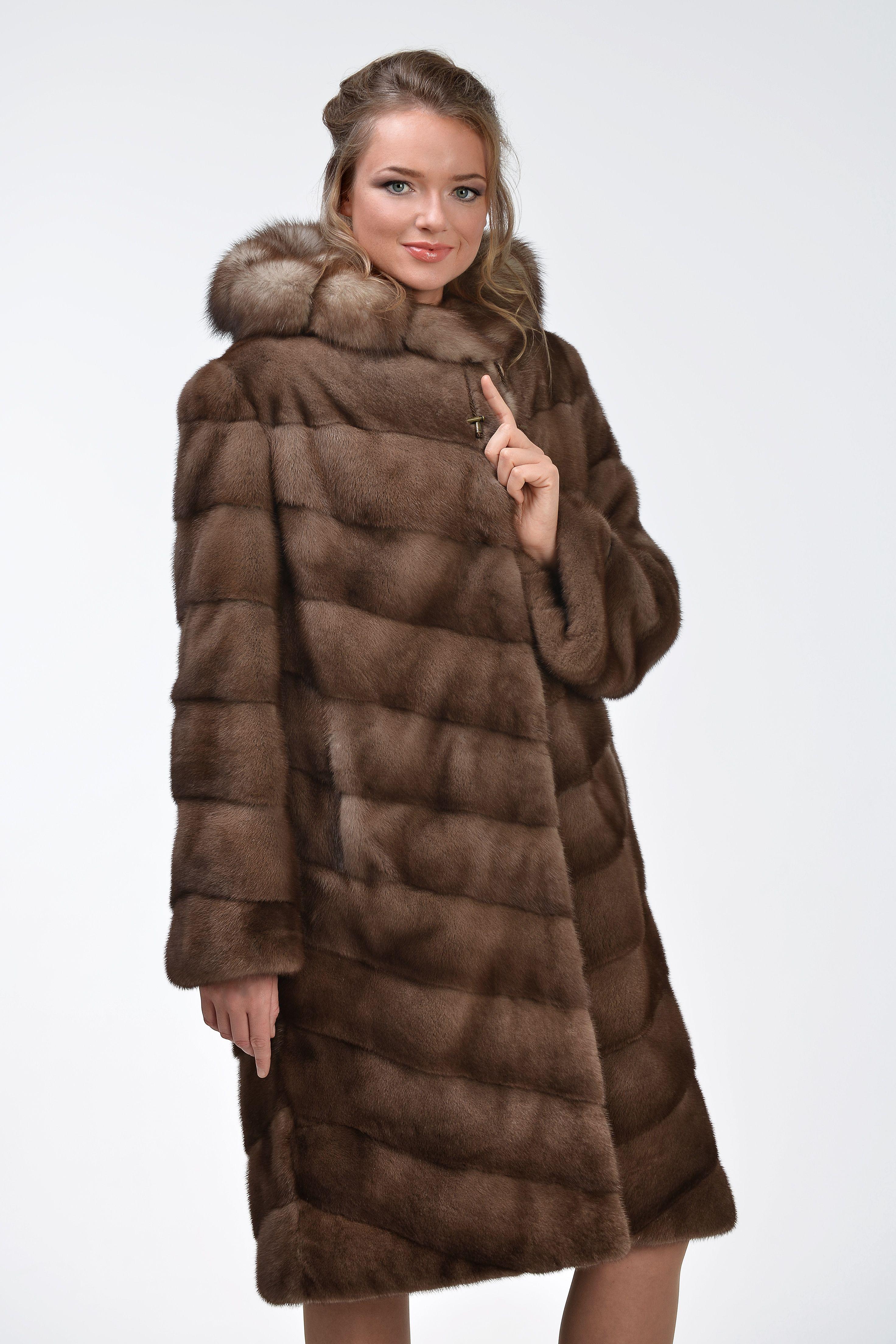 Шуба из меха норки с куницей фото