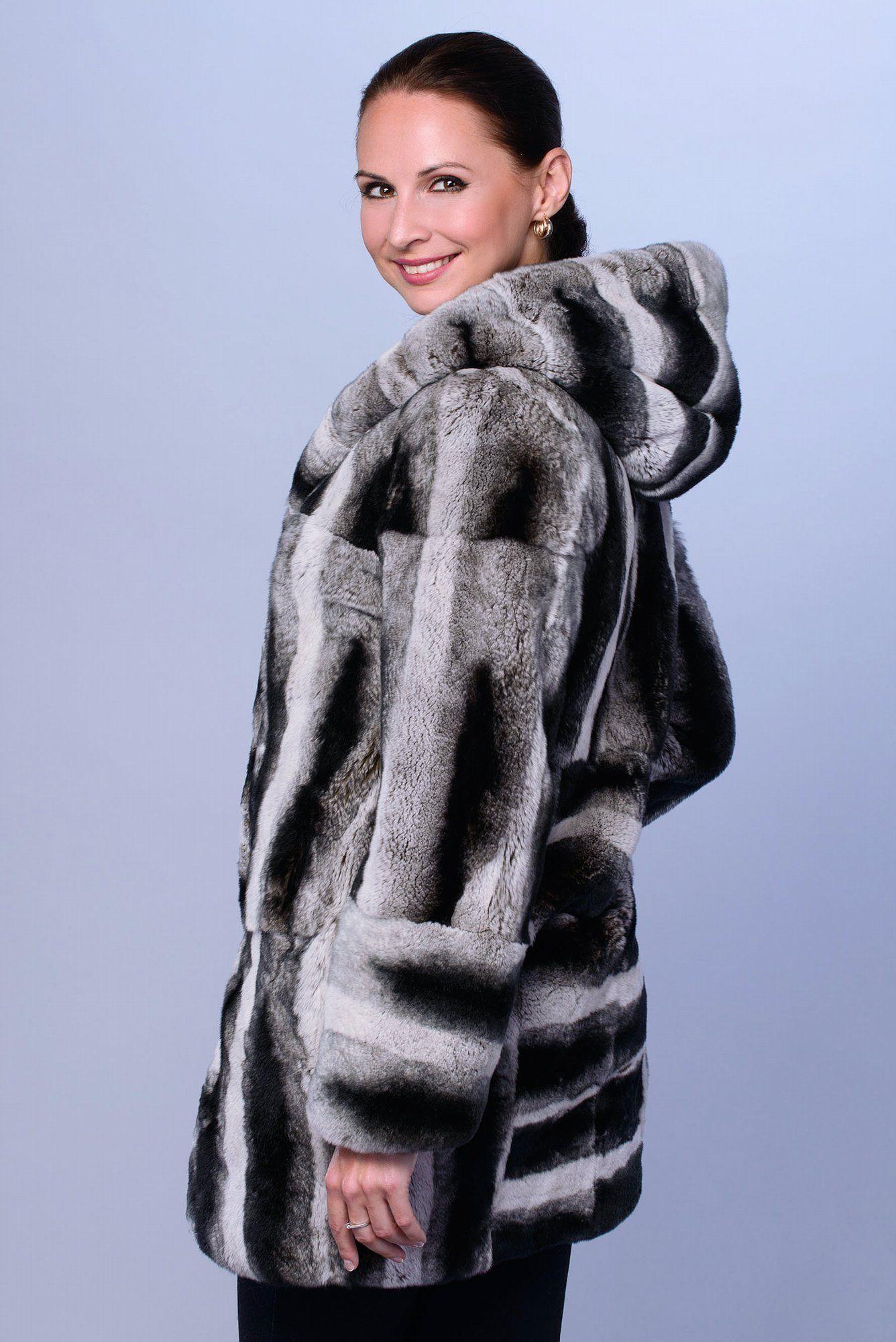 Пальто женское из меха кролика фото